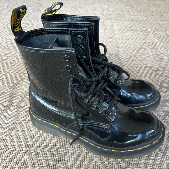 Dr. Martens Shoes - Black Patent Leather Dr.‎ Martens Doc Martens 1460 Boot Womens 6 Grunge Goth
